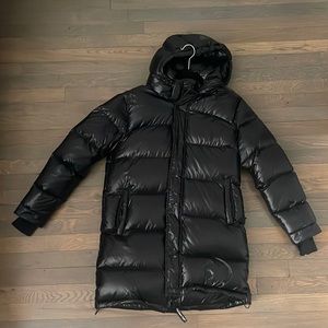 Aritzia super puff small